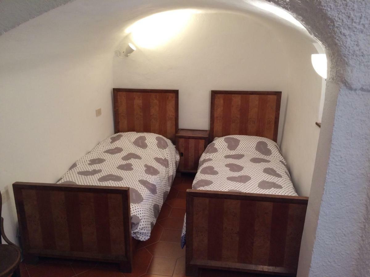 הוילה Mulazzo Magic Mill Castagnetoli מראה חיצוני תמונה